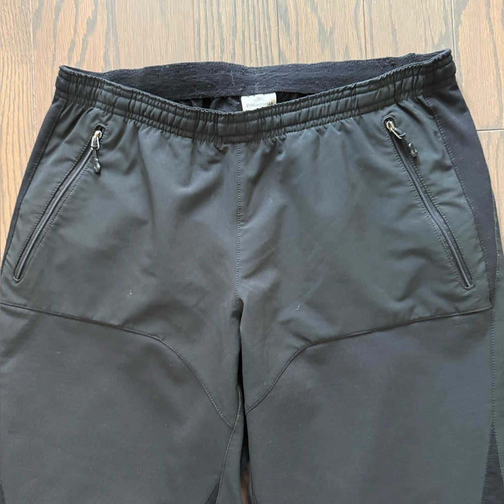 Patagonia Black Softshell Performance Pull-On Pan… - image 3